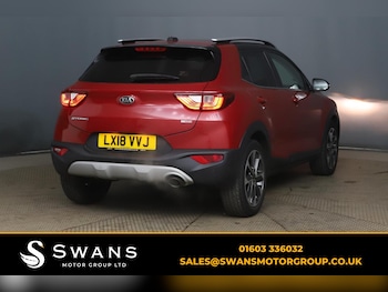 Used Kia Stonic 2018 for sale - 78683370: Photo