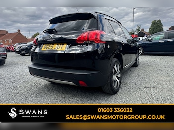 Used Peugeot 2008 2015 for sale - 79366298: Photo