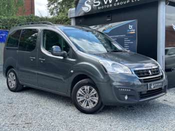 Used Peugeot Partner Tepee 2016 for sale - 74840450: Photo
