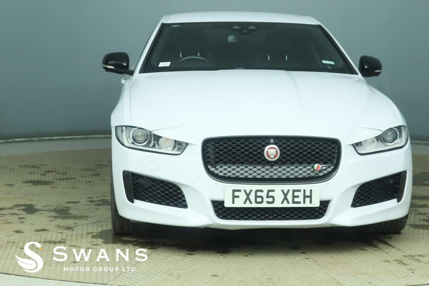 Used Jaguar XE 2015 for sale - 77774709: Photo 10