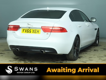 Used Jaguar XE 2015 for sale - 77774709: Photo
