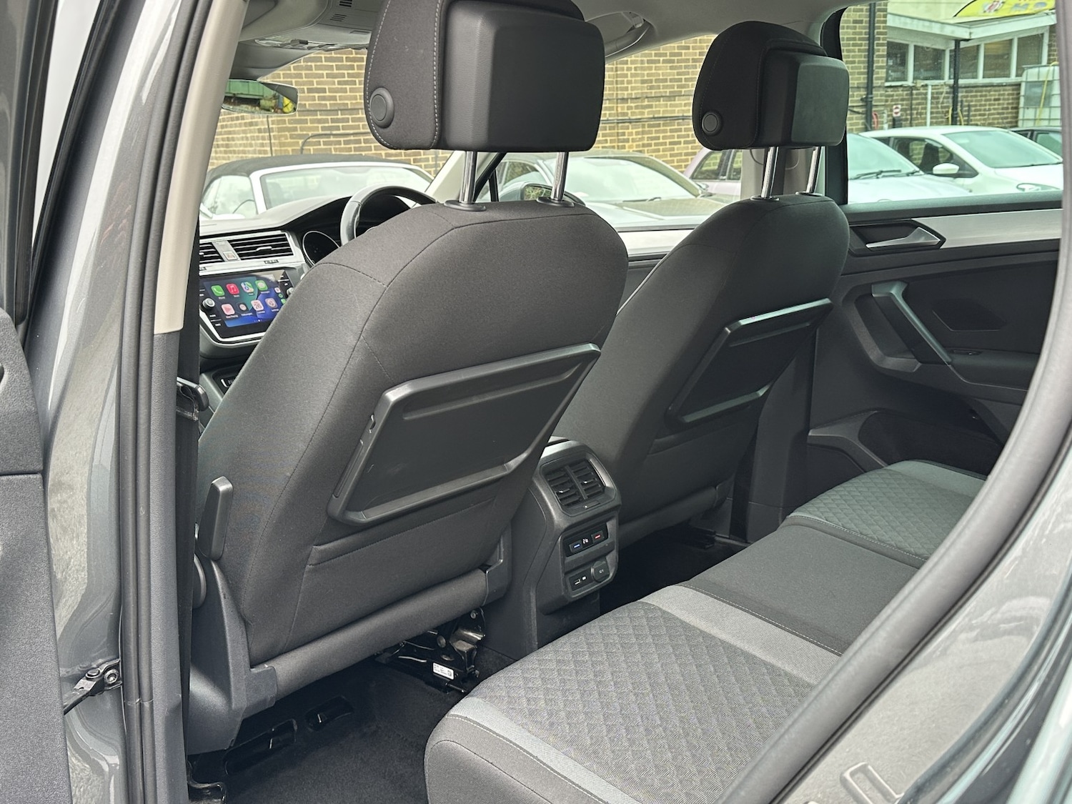 Used Volkswagen Tiguan 2018 for sale - 77264410: Photo 24