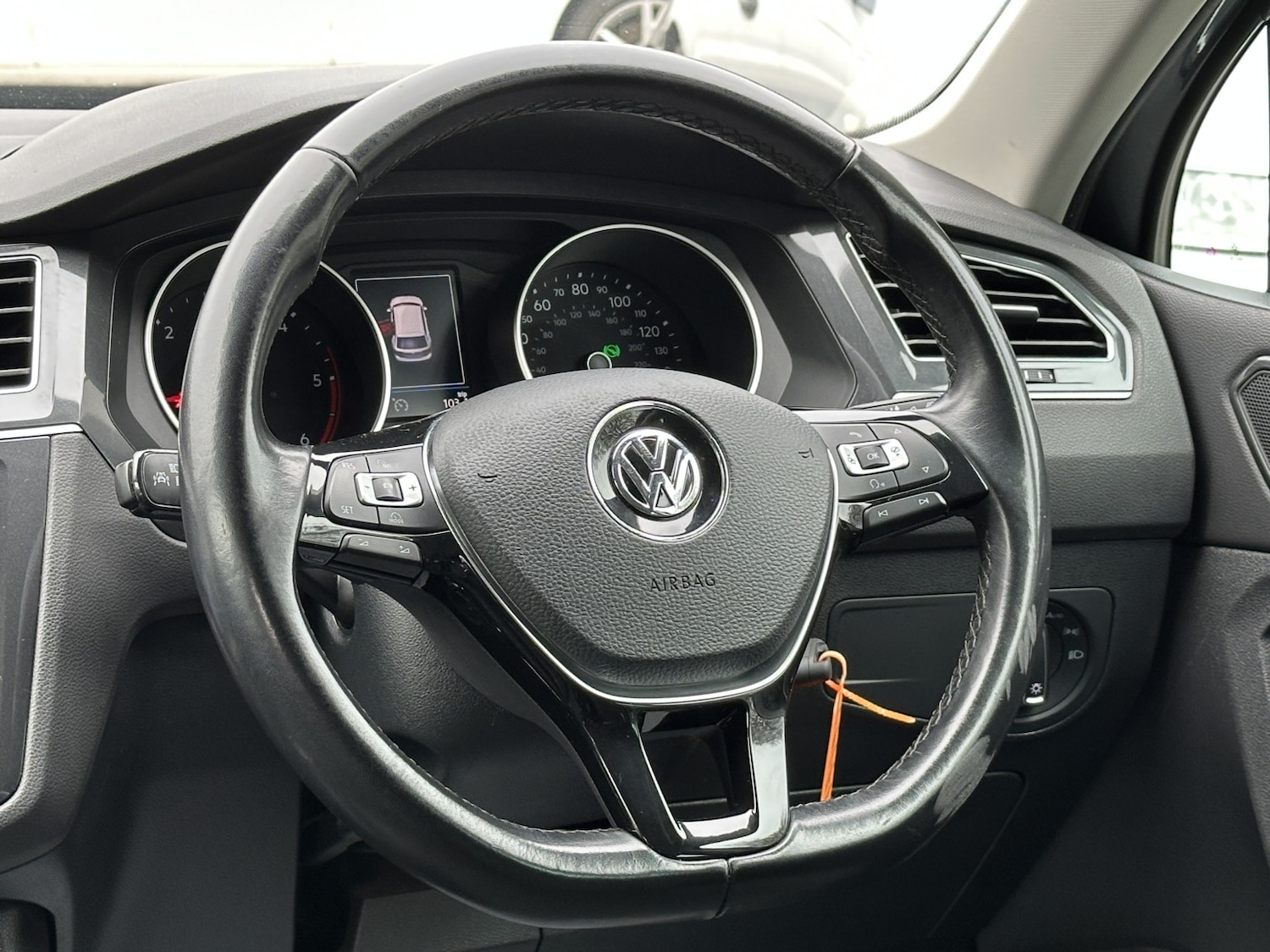 Used Volkswagen Tiguan 2018 for sale - 77264410: Photo 31