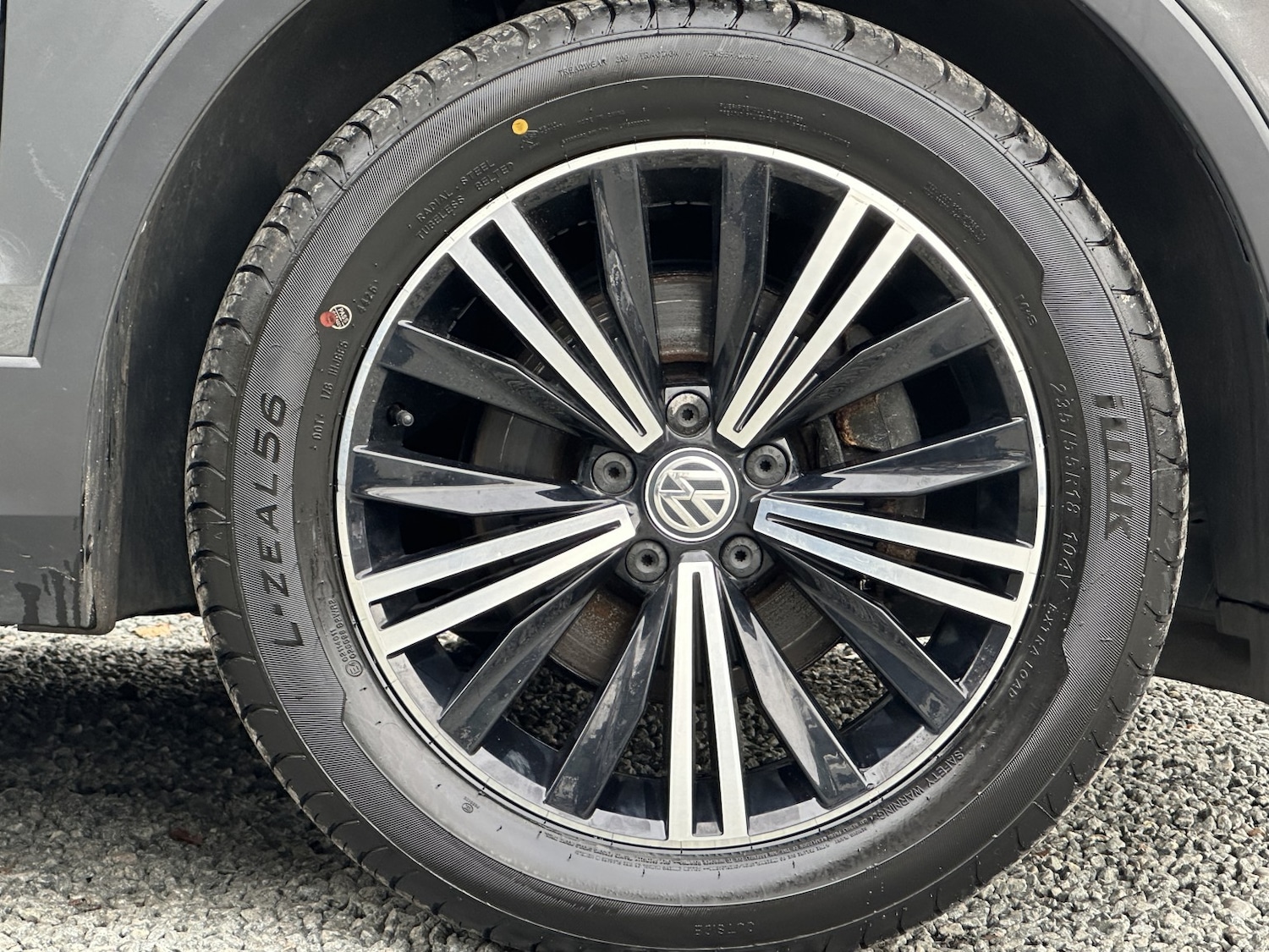 Used Volkswagen Tiguan 2018 for sale - 77264410: Photo 50