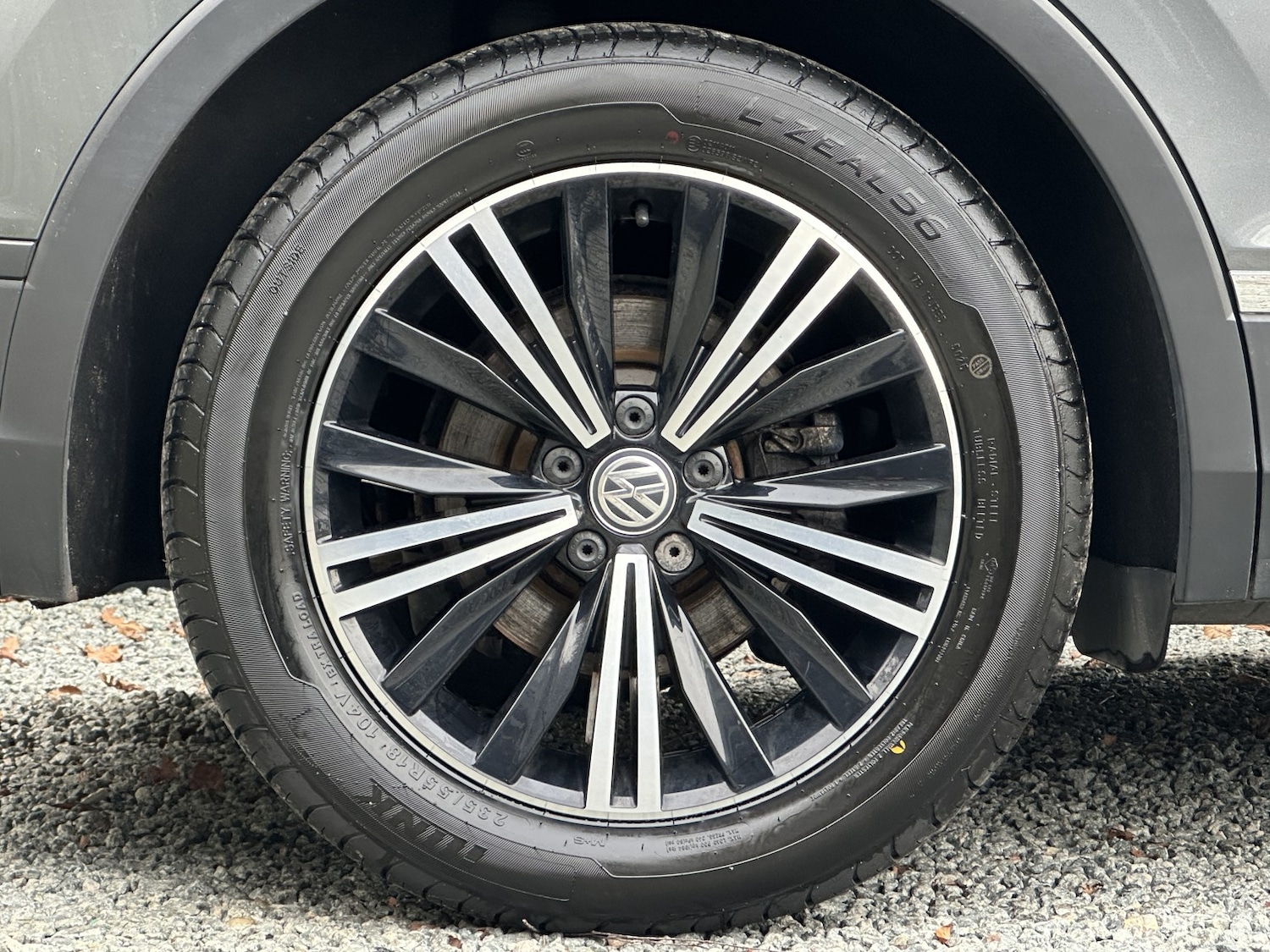 Used Volkswagen Tiguan 2018 for sale - 77264410: Photo 51