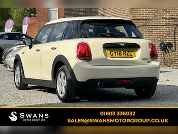 Used MINI Hatch 2018 for sale - 79099079: Photo