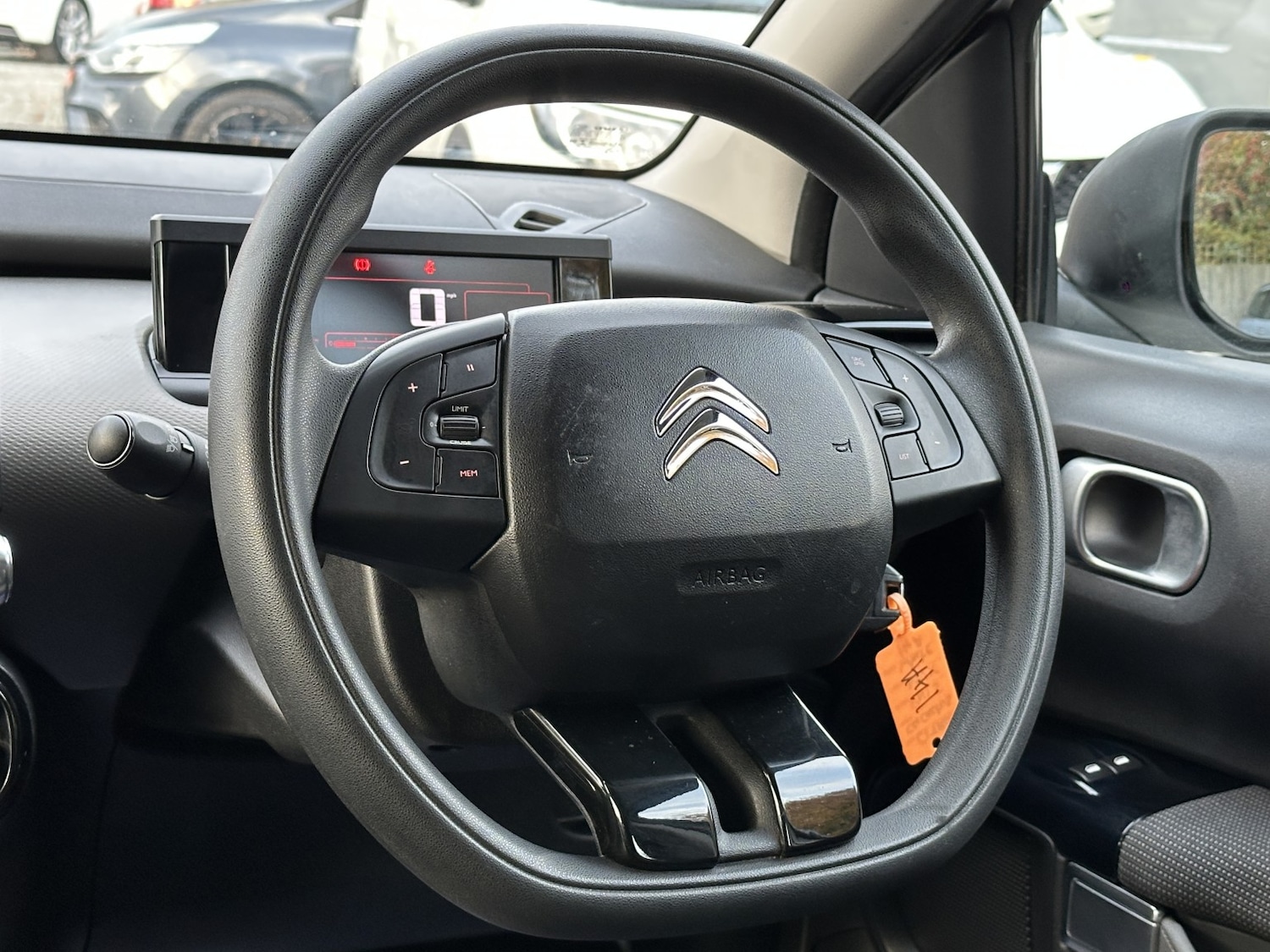 Used Citroen C4 Cactus 2015 for sale - 76945620: Photo 19