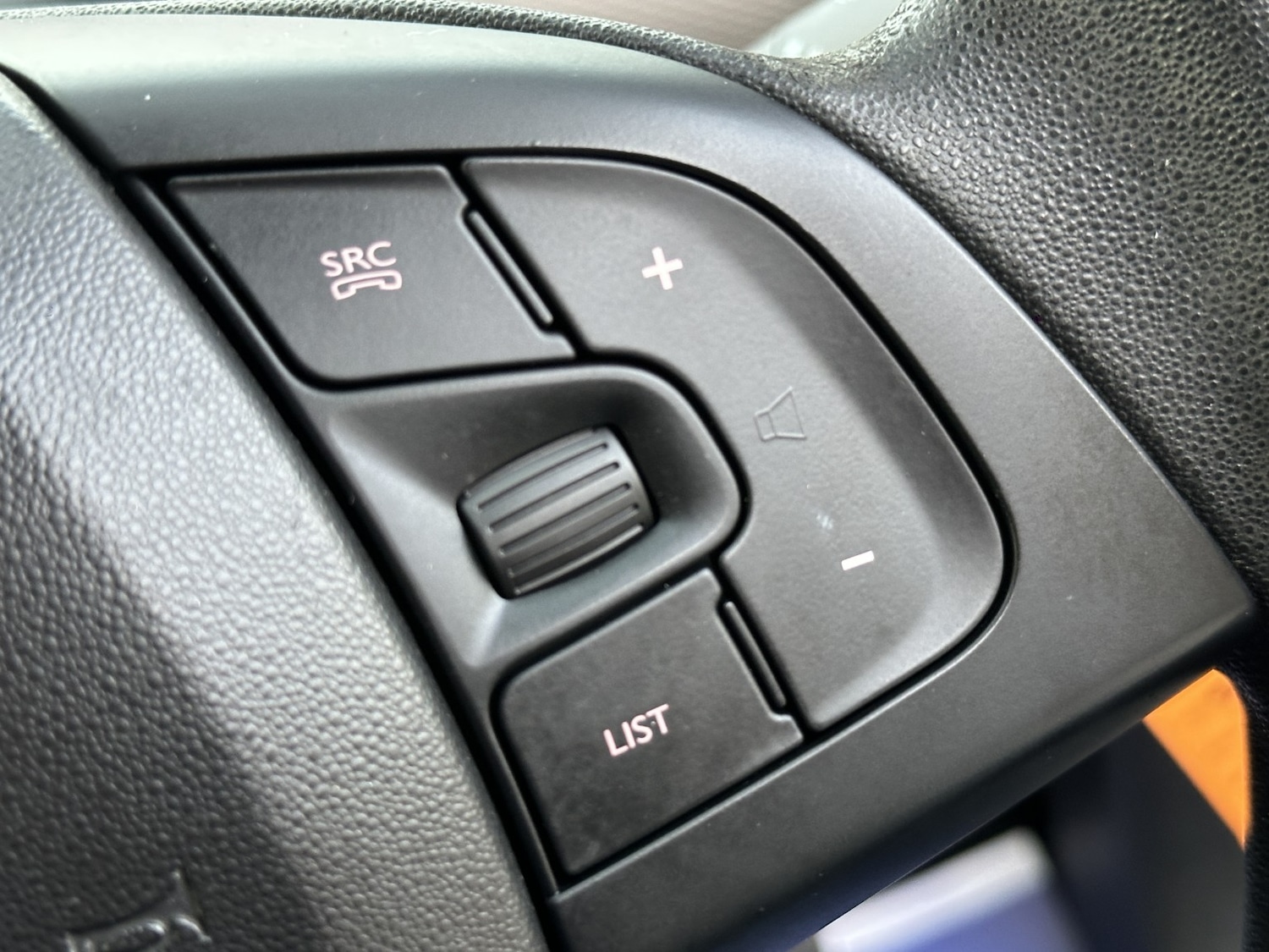 Used Citroen C4 Cactus 2015 for sale - 76945620: Photo 30