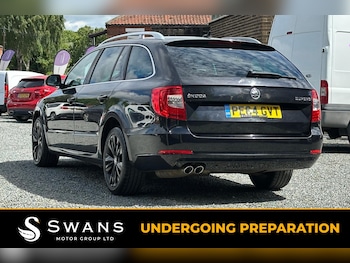 Used Skoda Superb 2014 for sale - 78820703: Photo