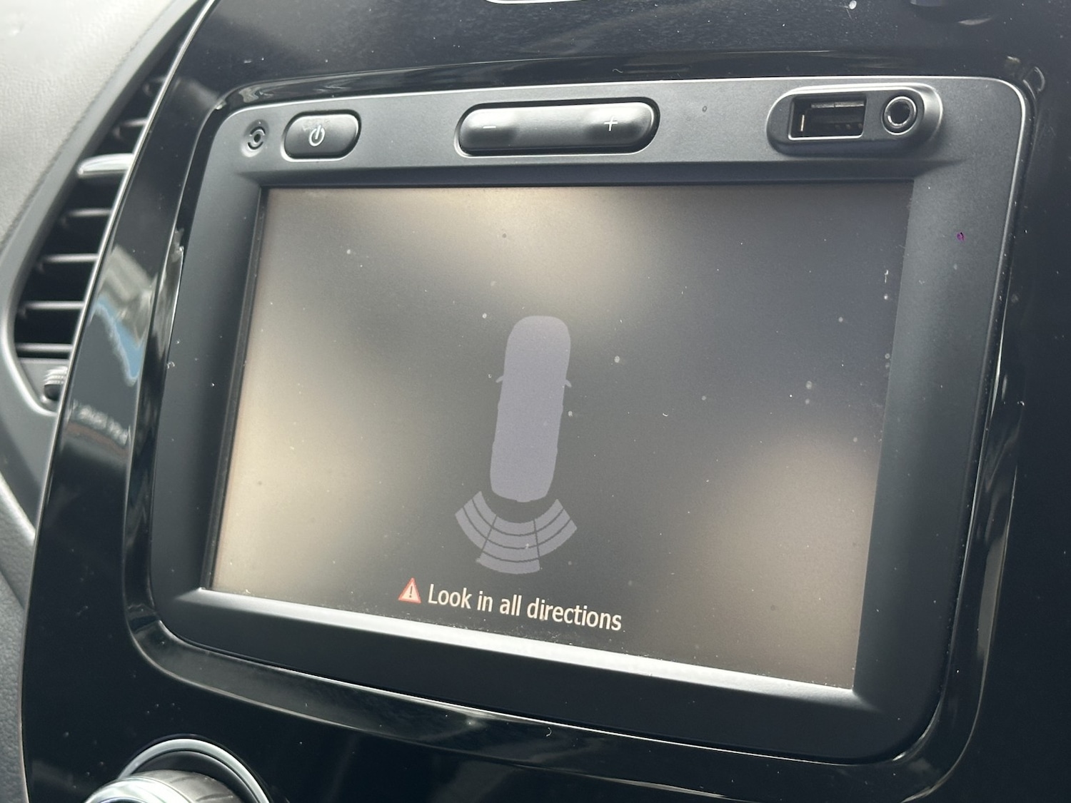 Used Renault Captur 2018 for sale - 77968612: Photo 26