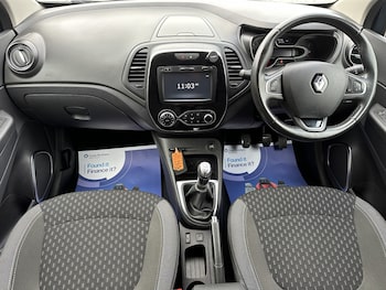 Used Renault Captur 2018 for sale - 77968612: Photo