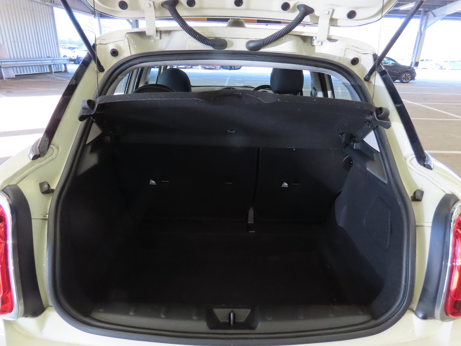 Used MINI Hatch 2018 for sale - 78045688: Photo 13