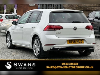 Used Volkswagen Golf 2019 for sale - 79099069: Photo