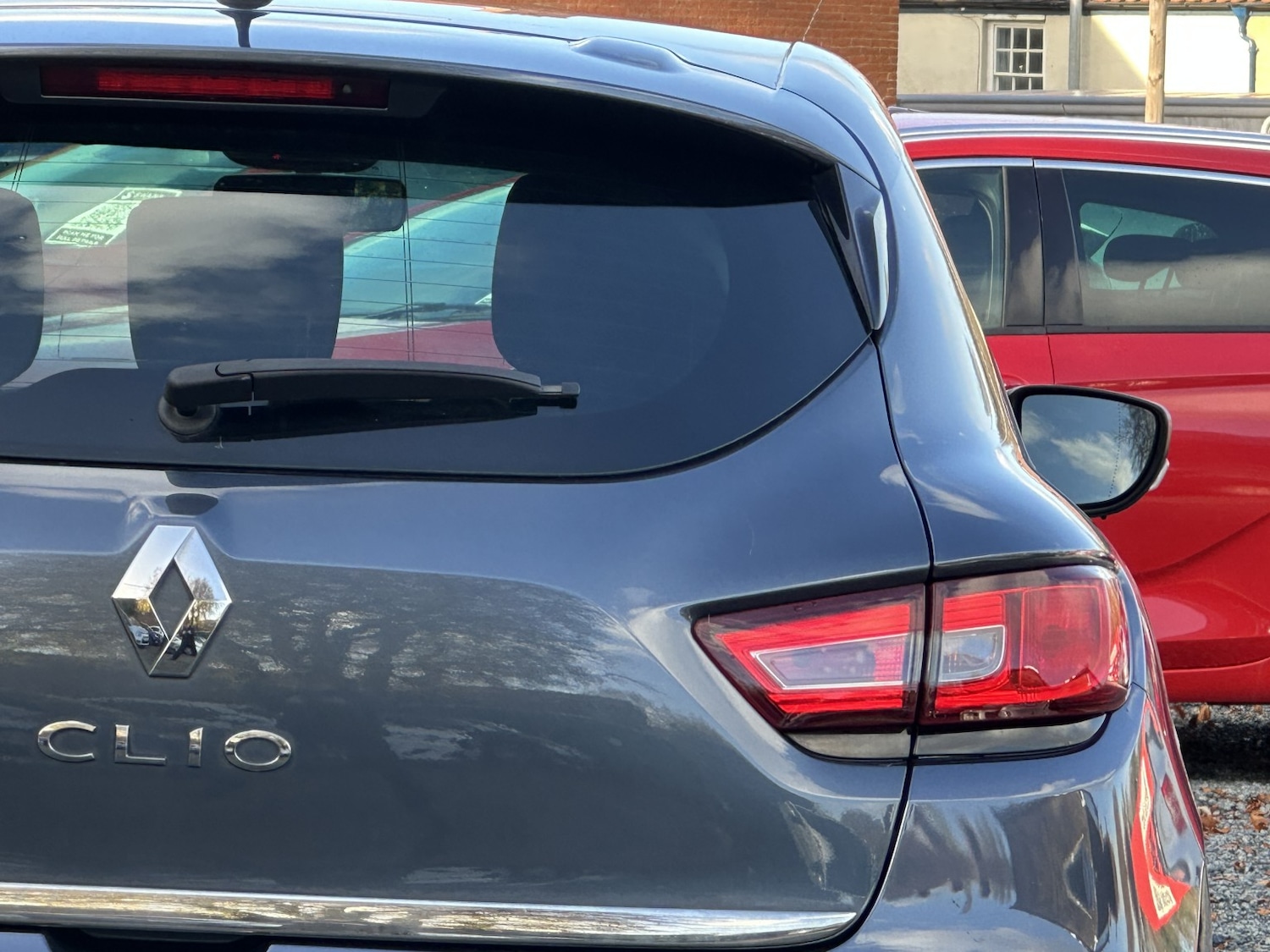 Used Renault Clio 2018 for sale - 76237176: Photo 14