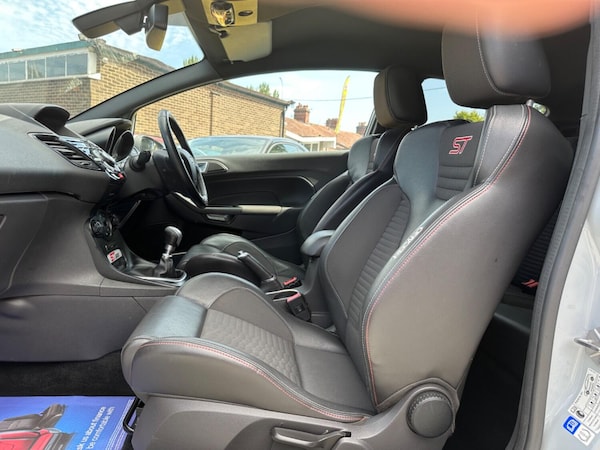 Used Ford Fiesta 2017 for sale - 75539030: Photo 15
