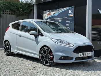 Used Ford Fiesta 2017 for sale - 75539030: Photo