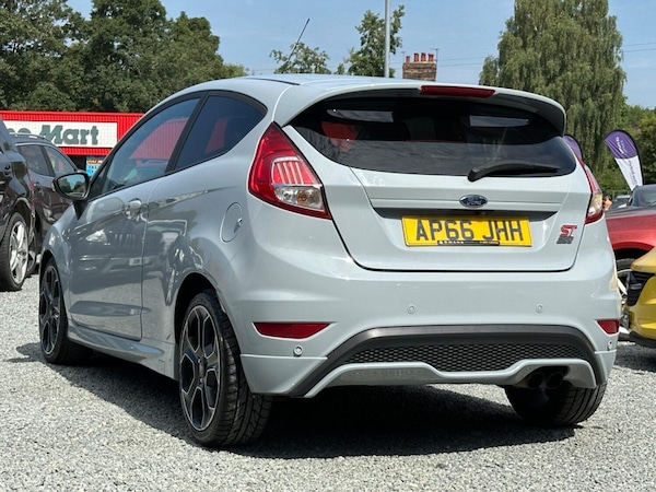 Used Ford Fiesta 2017 for sale - 75539030: Photo 5