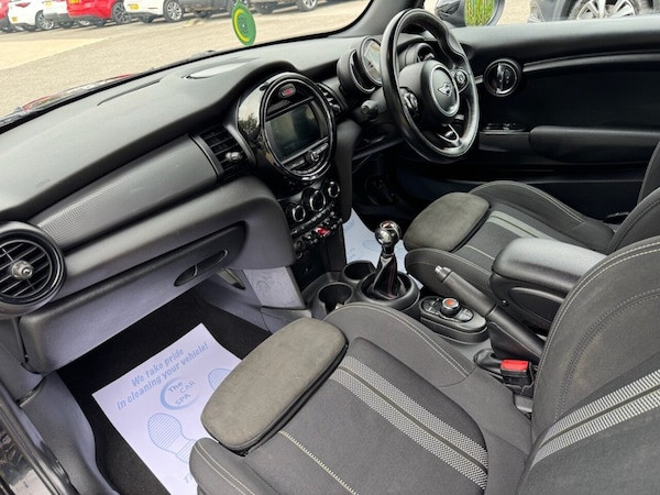 Used MINI Hatch 2019 for sale - 75815285: Photo 26