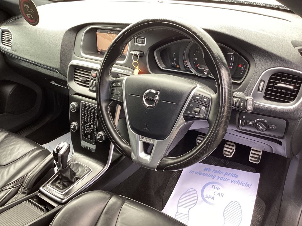 Used Volvo V40 2019 for sale - 77372905: Photo 11