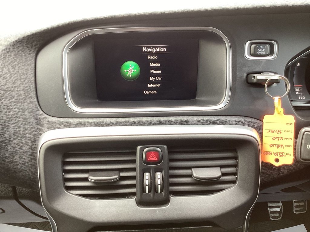 Used Volvo V40 2019 for sale - 77372905: Photo 18