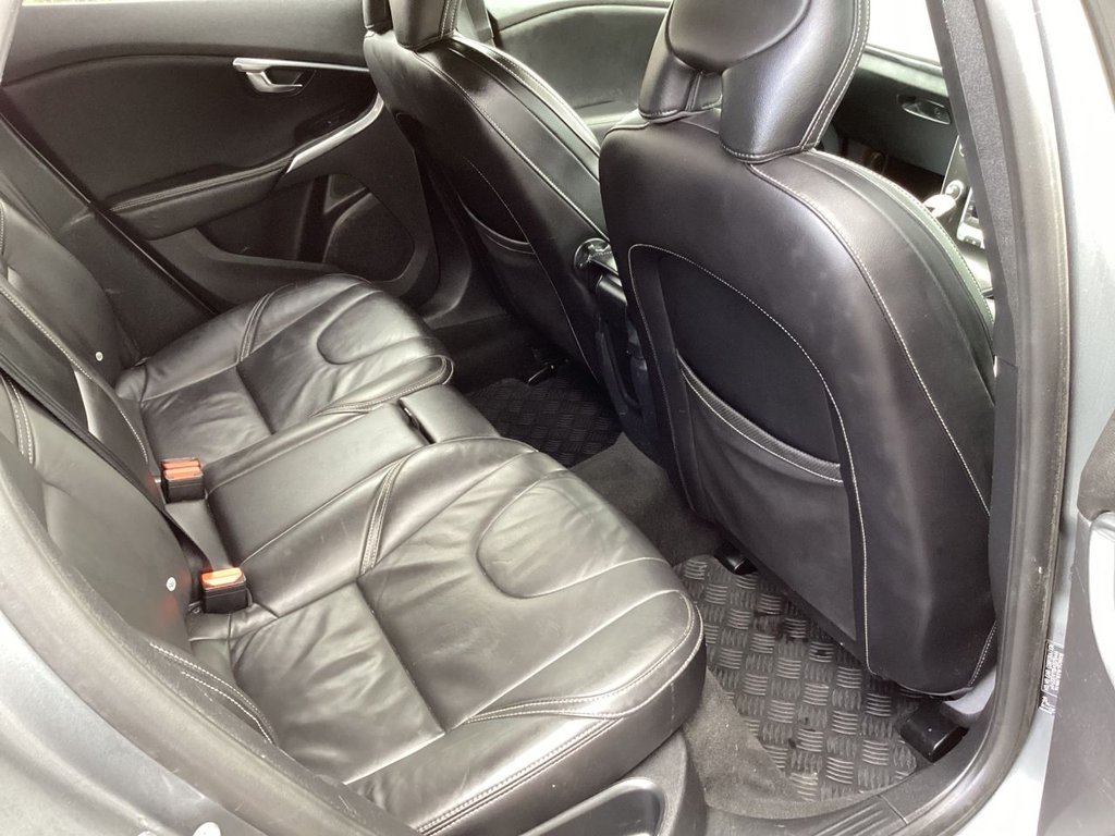 Used Volvo V40 2019 for sale - 77372905: Photo 29