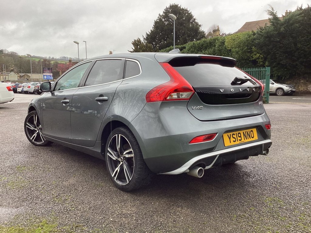 Used Volvo V40 2019 for sale - 77372905: Photo 7