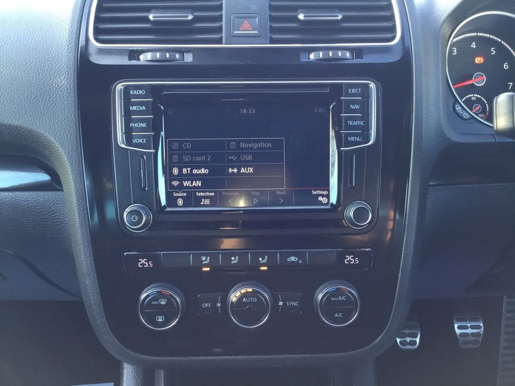 Used Volkswagen Scirocco 2016 for sale - 76973264: Photo 17