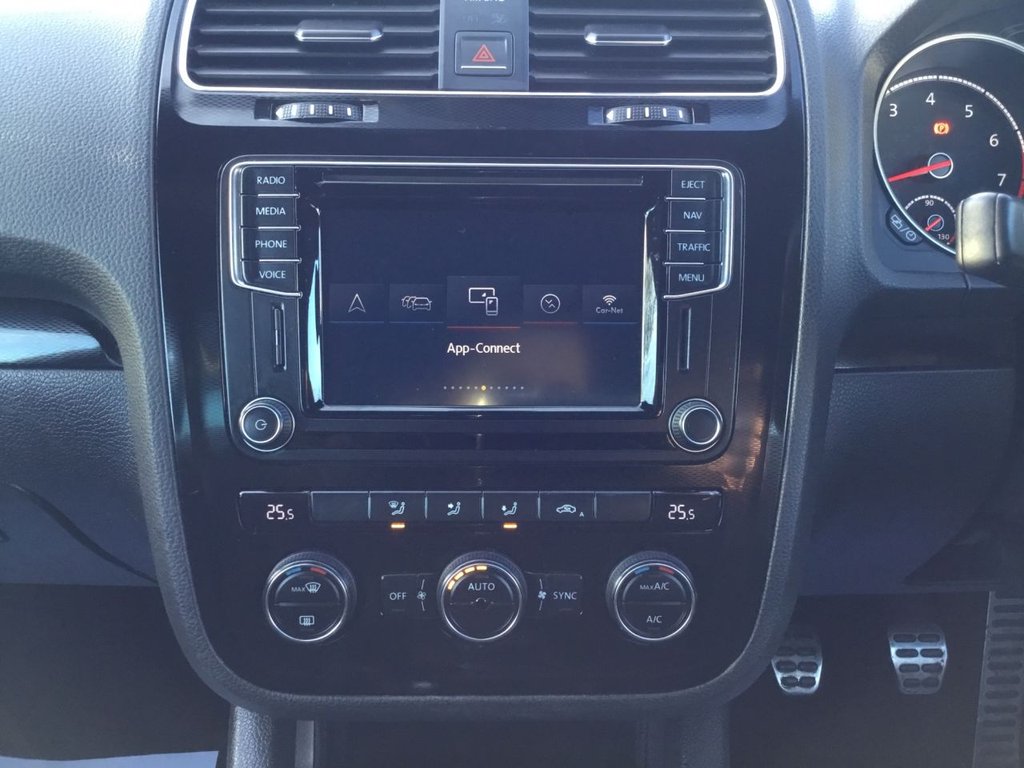 Used Volkswagen Scirocco 2016 for sale - 76973264: Photo 18