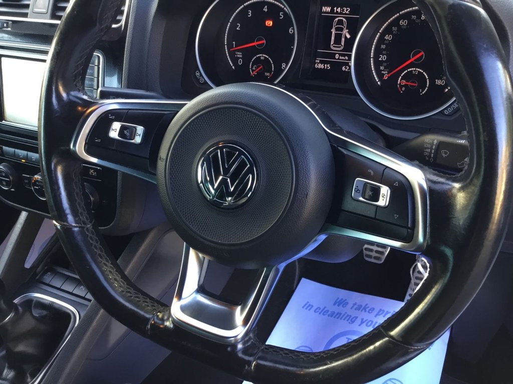 Used Volkswagen Scirocco 2016 for sale - 76973264: Photo 24