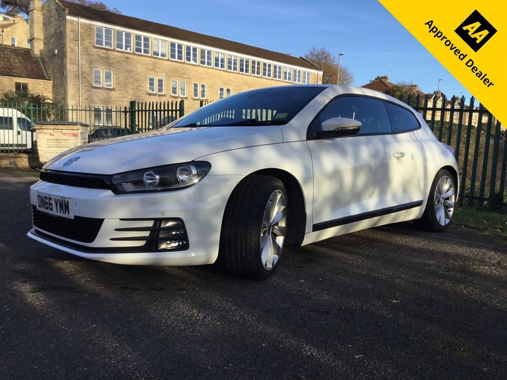 Used Volkswagen Scirocco 2016 for sale - 76973264: Photo 4