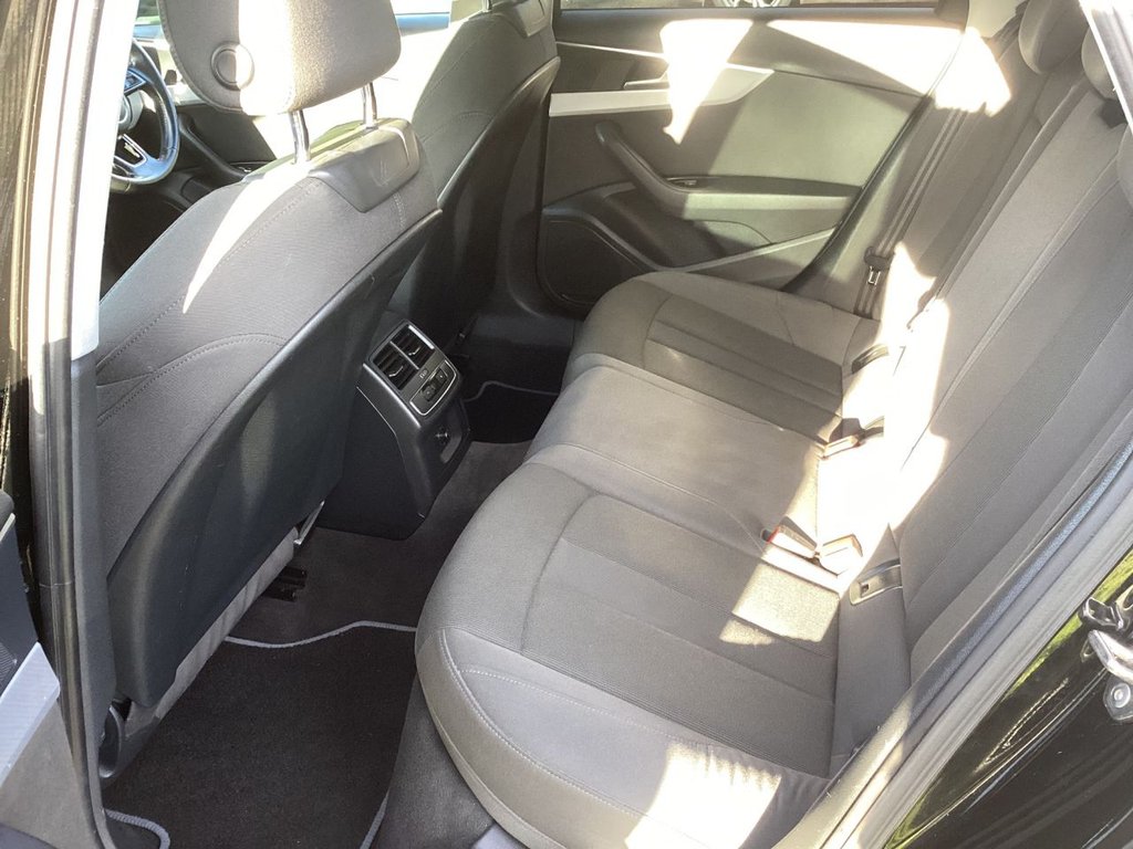 Used Audi A4 Avant 2017 for sale - 77370020: Photo 28