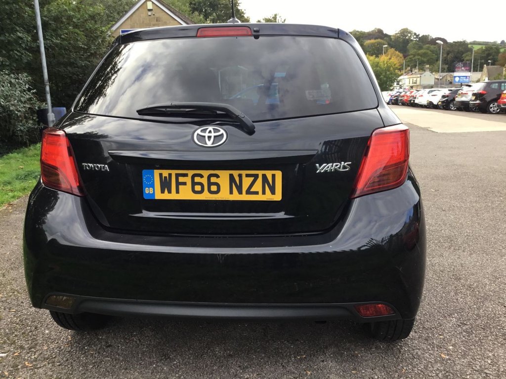 Used Toyota Yaris 2016 for sale - 76069147: Photo 10