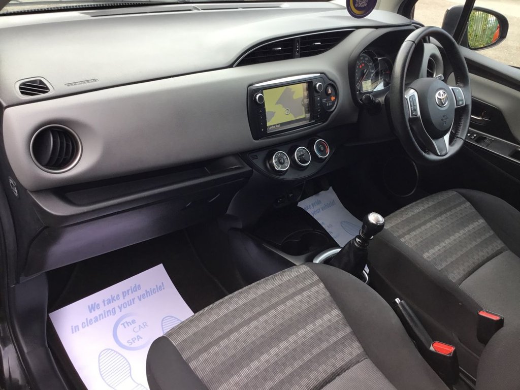 Used Toyota Yaris 2016 for sale - 76069147: Photo 13