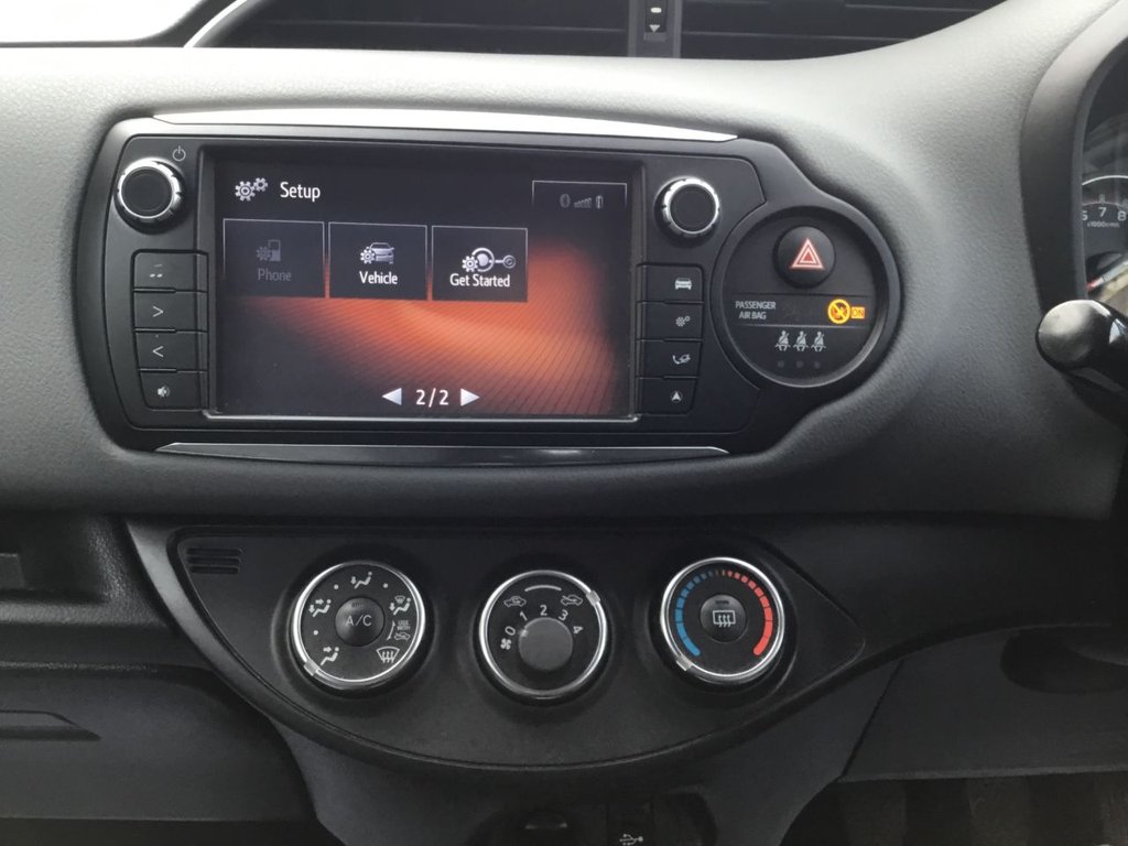 Used Toyota Yaris 2016 for sale - 76069147: Photo 23