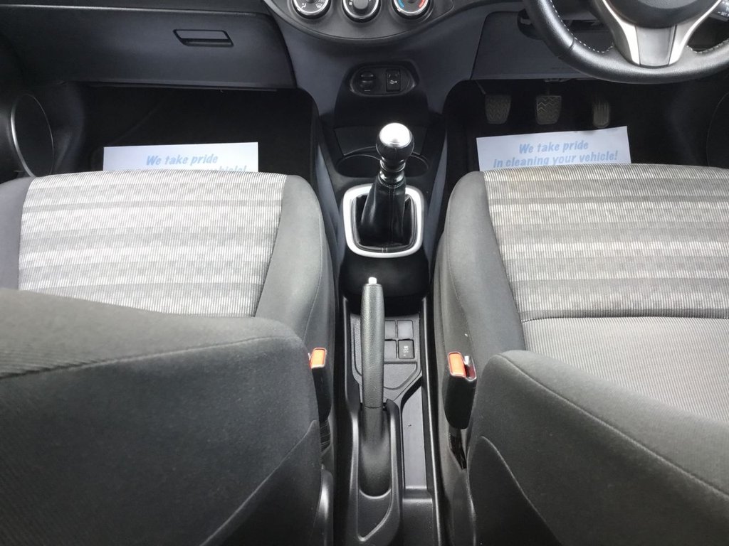 Used Toyota Yaris 2016 for sale - 76069147: Photo 25