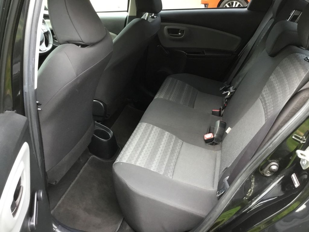 Used Toyota Yaris 2016 for sale - 76069147: Photo 30