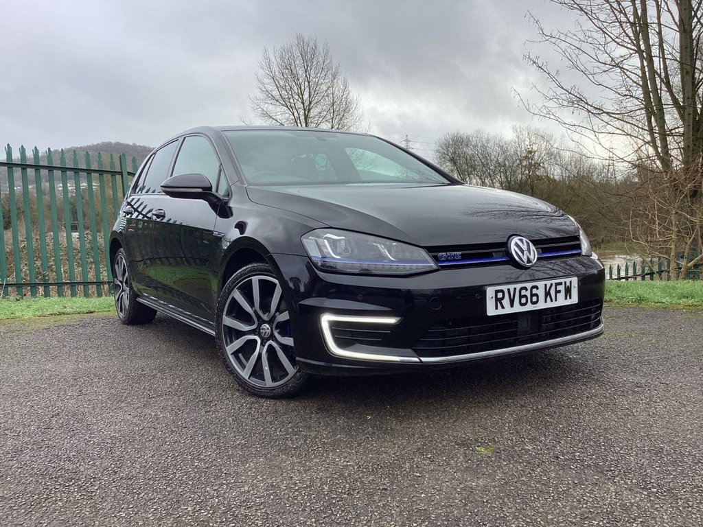 Used Volkswagen Golf 2016 for sale - 77372904: Photo 13