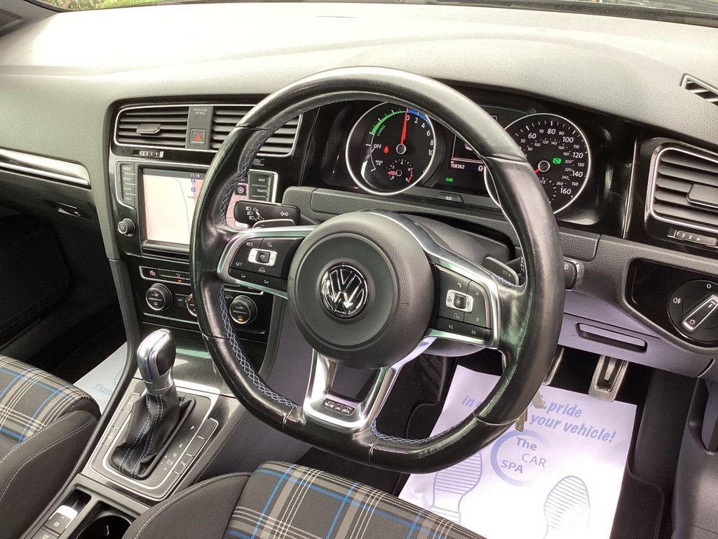 Used Volkswagen Golf 2016 for sale - 77372904: Photo 14