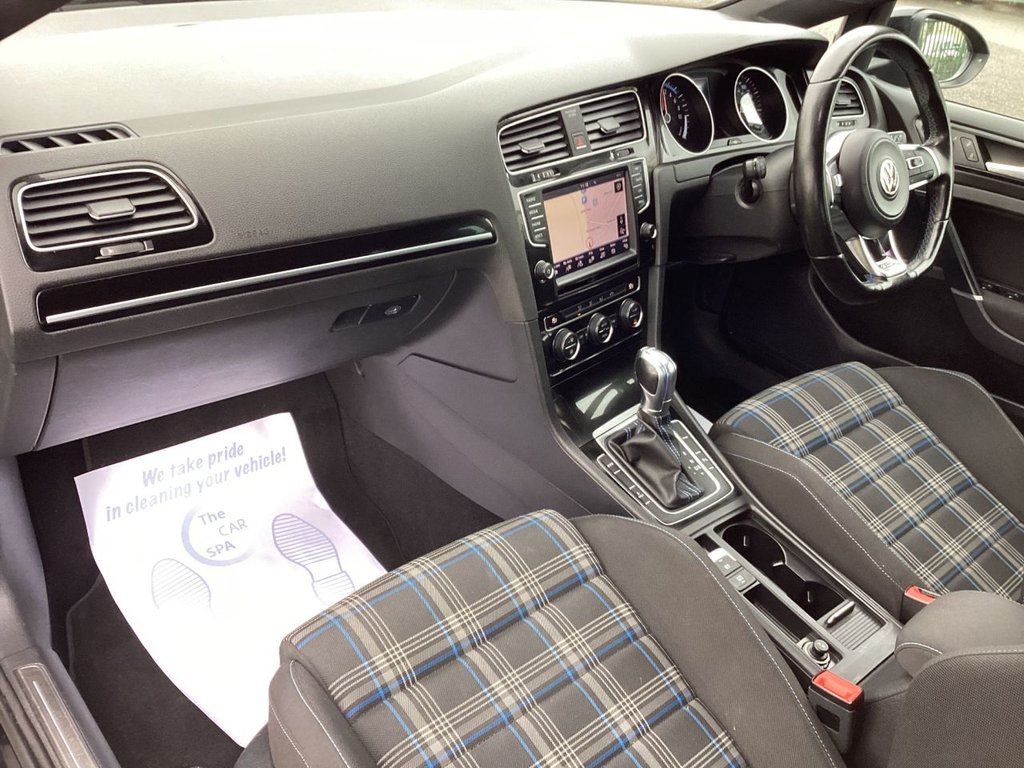 Used Volkswagen Golf 2016 for sale - 77372904: Photo 15