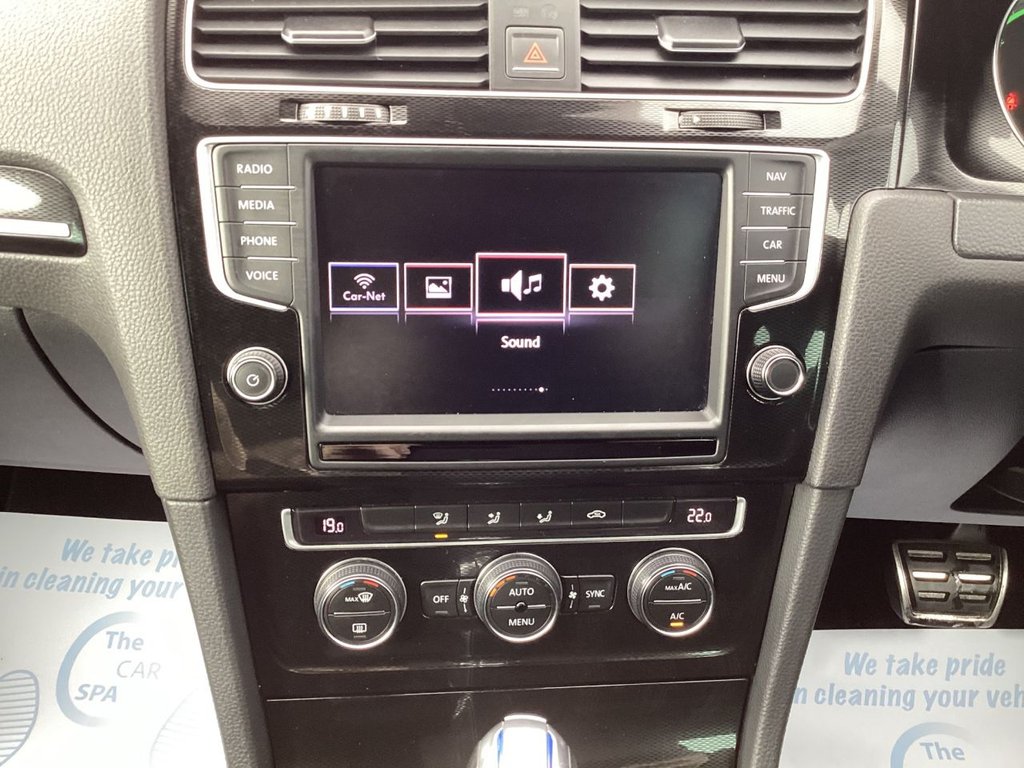 Used Volkswagen Golf 2016 for sale - 77372904: Photo 24