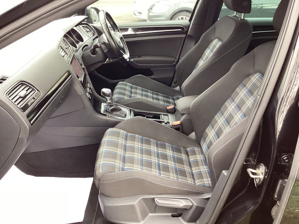 Used Volkswagen Golf 2016 for sale - 77372904: Photo 30