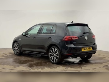 Used Volkswagen Golf 2016 for sale - 77372904: Photo