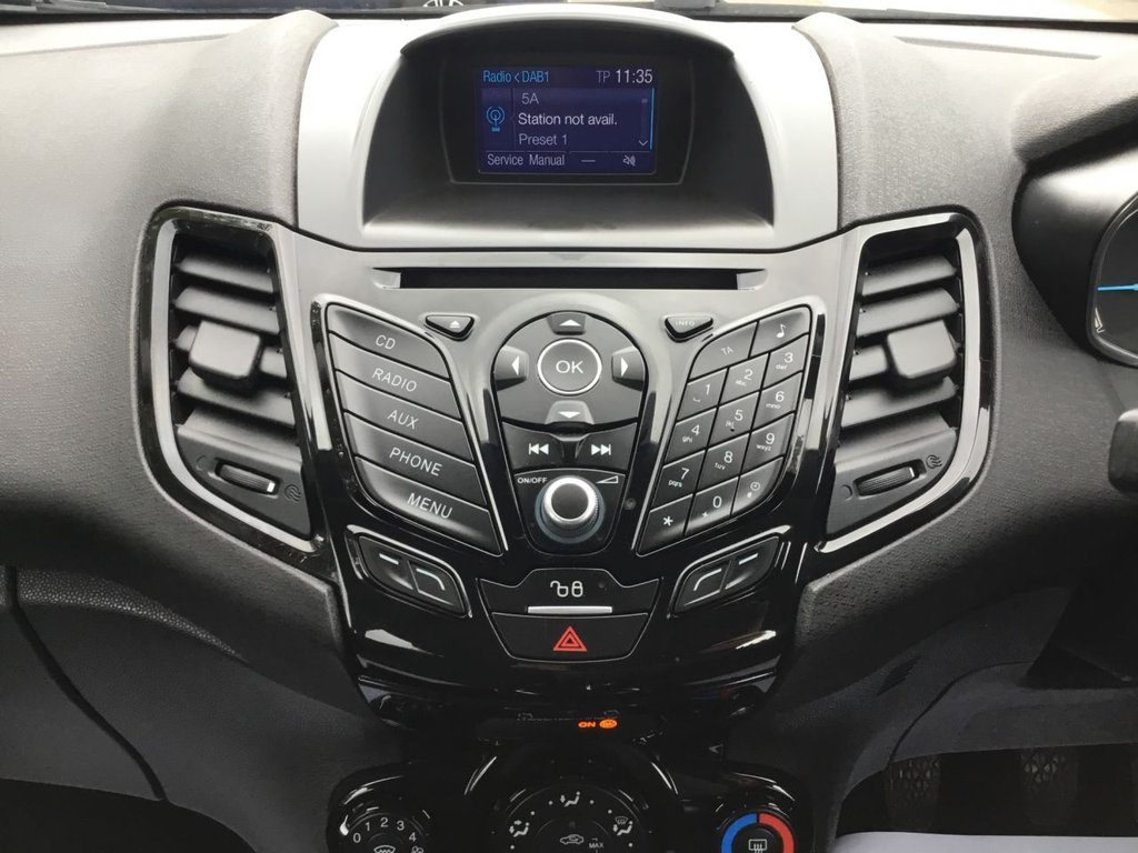 Used Ford Fiesta 2015 for sale - 76228919: Photo 18