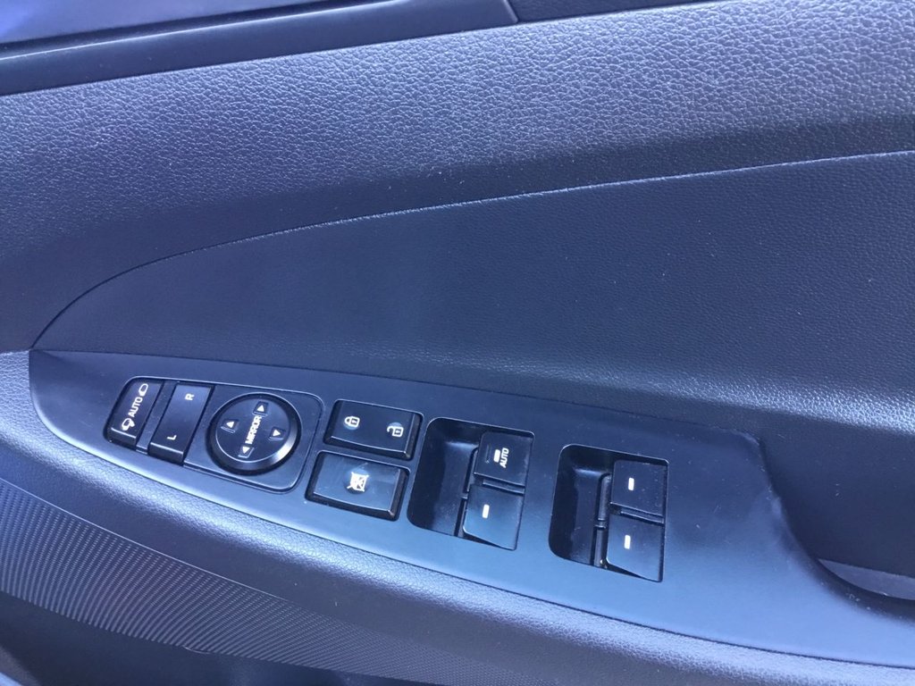 Used Hyundai TUCSON 2018 for sale - 76069152: Photo 28