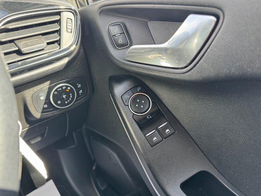 Used Ford Fiesta 2018 for sale - 75802059: Photo 18