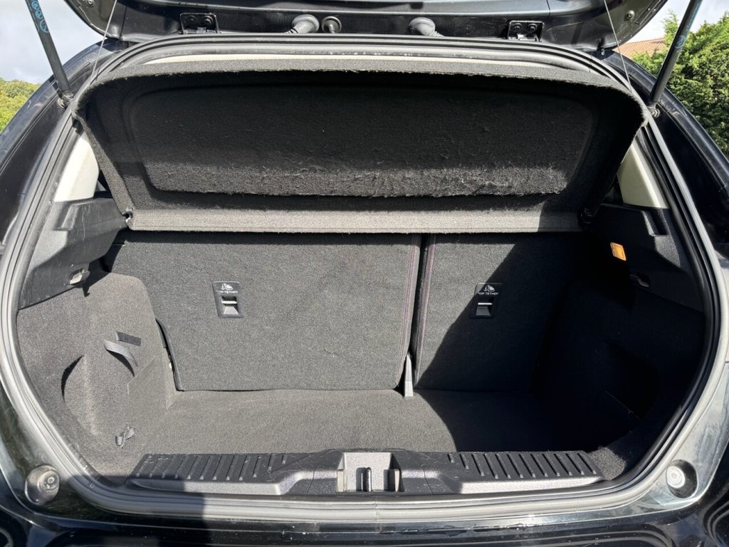 Used Ford Fiesta 2018 for sale - 75802059: Photo 19