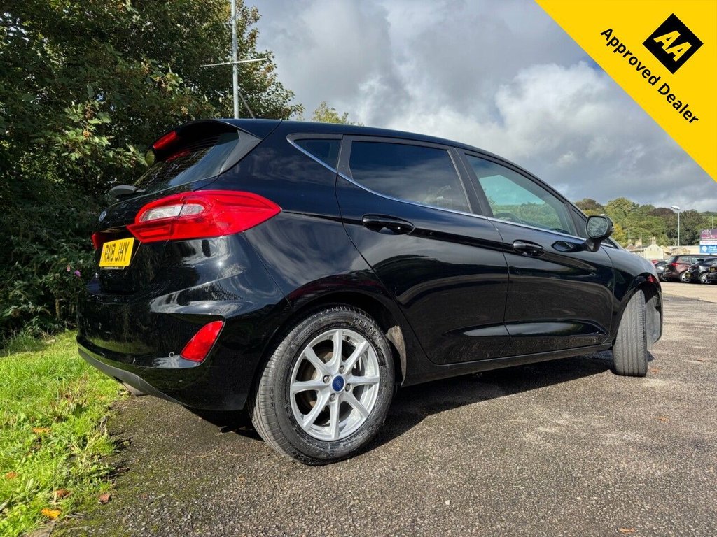 Used Ford Fiesta 2018 for sale - 75802059: Photo 5