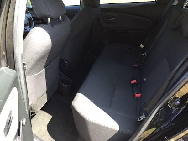 Used Toyota Yaris 2017 for sale - 75281536: Photo 29