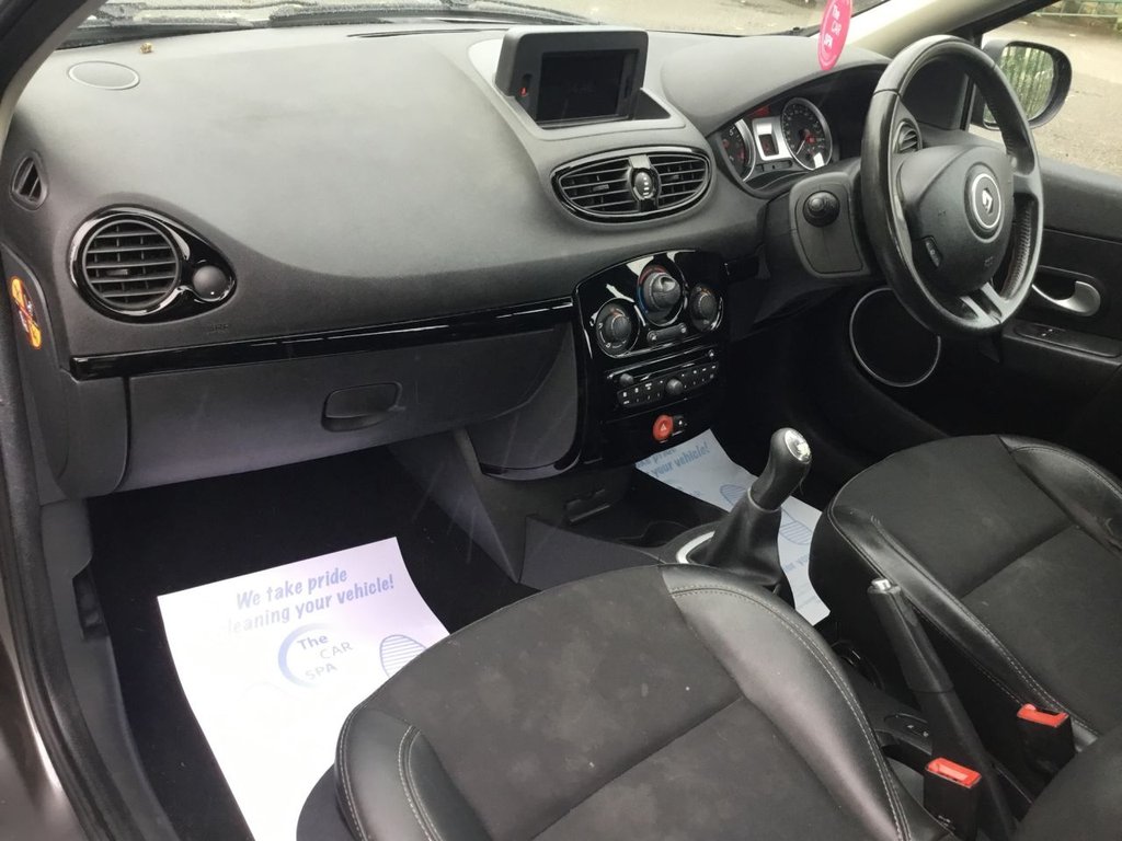 Used Renault Clio 2012 for sale - 76420060: Photo 12