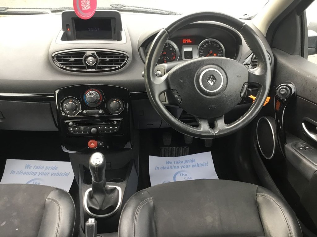 Used Renault Clio 2012 for sale - 76420060: Photo 14